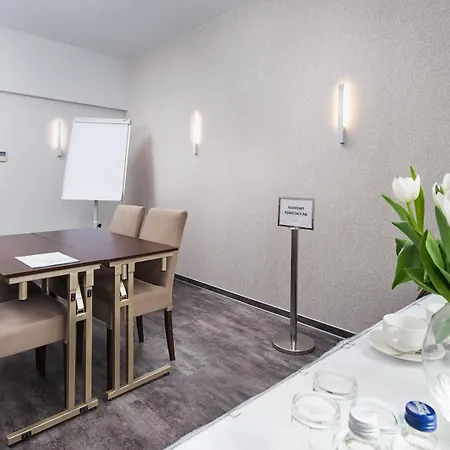 Hotel Aqua - Destigo 3*