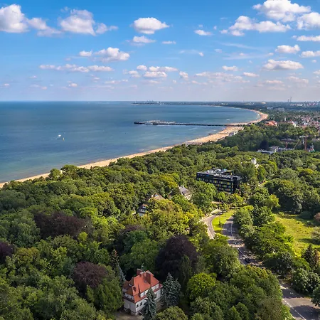 Hotel Aqua - Destigo