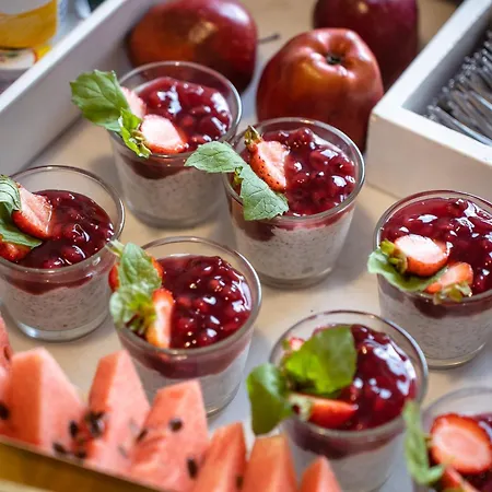 Hotel Aqua - Destigo