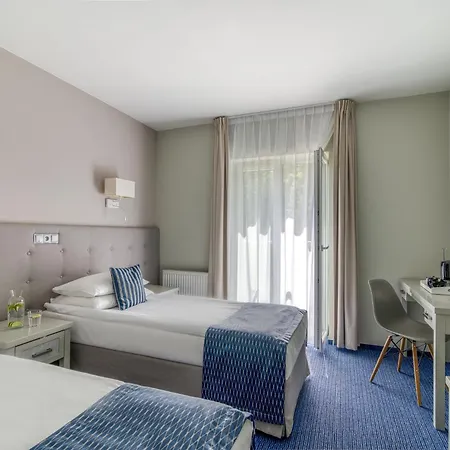 Aqua - Destigo Hotel 3*