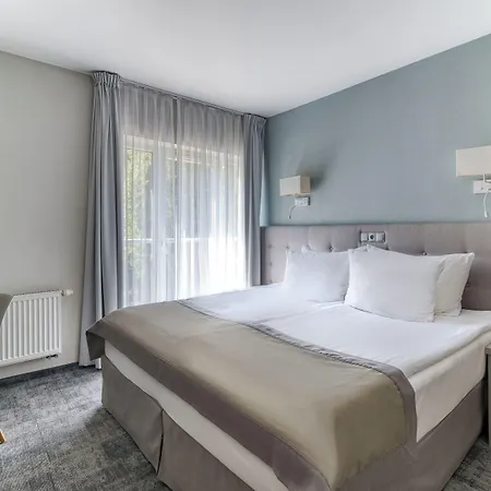Hotel Aqua - Destigo