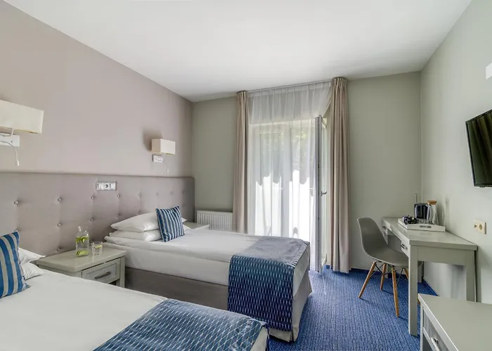 Aqua - Destigo 酒店 3*