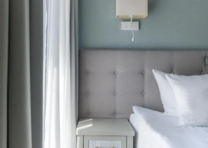 Aqua - Destigo 酒店