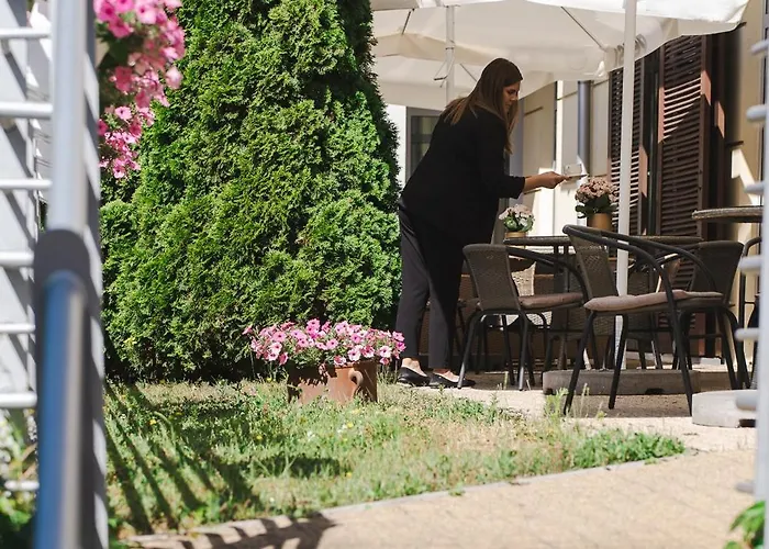 Aqua - Destigo 酒店